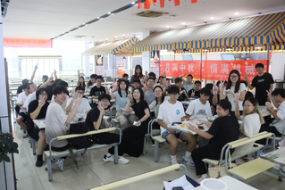 数智赋能劳育，AI点亮团圆——机械工程学院开展中秋智慧劳育系列活...