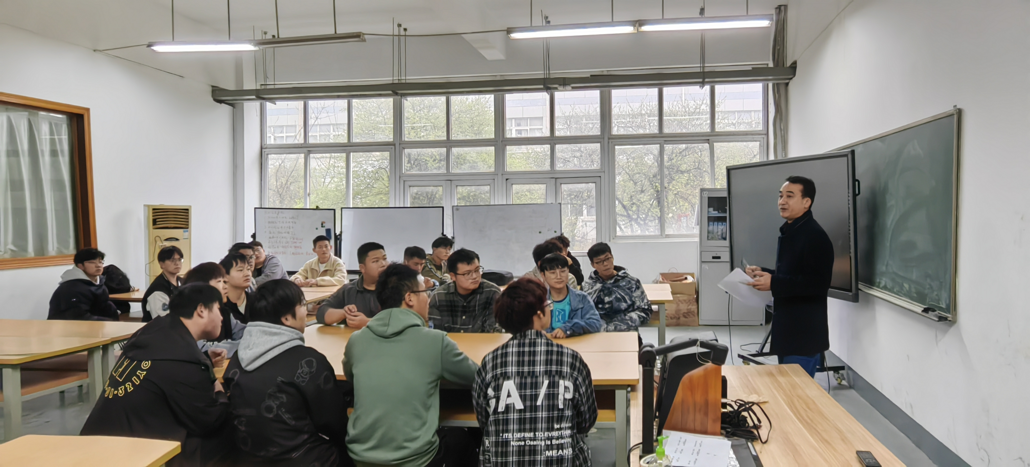 机械工程学院开展“创新小分队”人才选拔工作