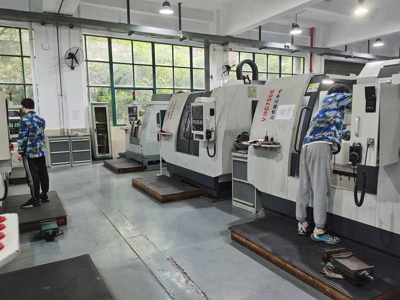 数控铣加工技能大赛圆满举行