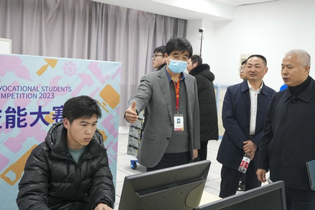 学校领导检查指导“工业设计技术”赛项筹备情况