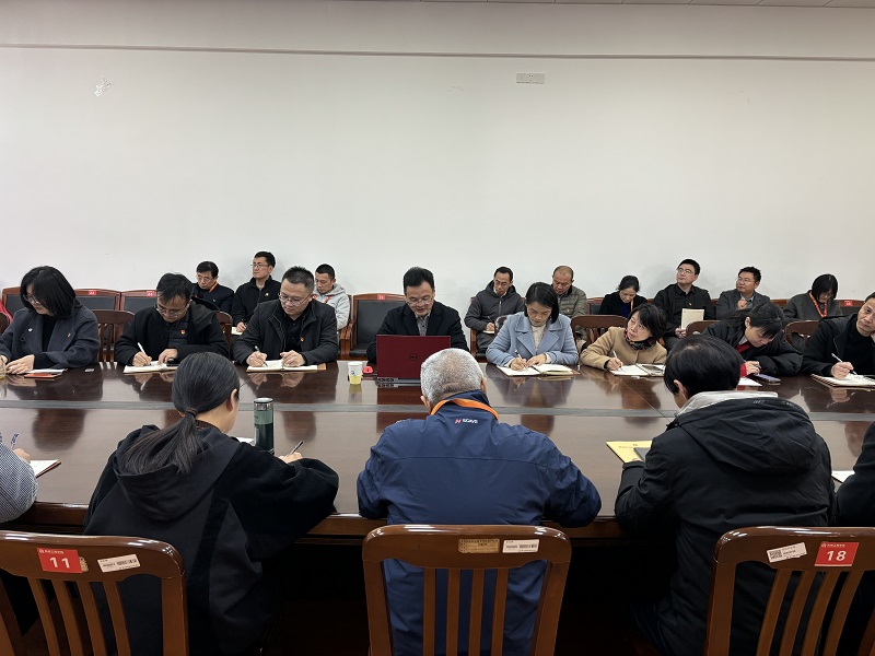 校党委委员、副校长刘贤锋同志为机械工程学院党总支党员上党课