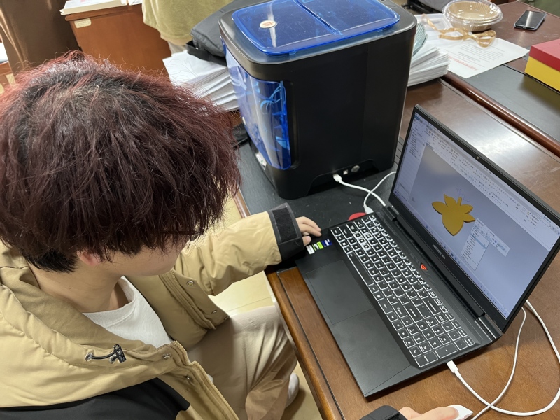 3D科技浇灌劳动教育新土壤 ——机械工程学院携手东龙实验小学开展...