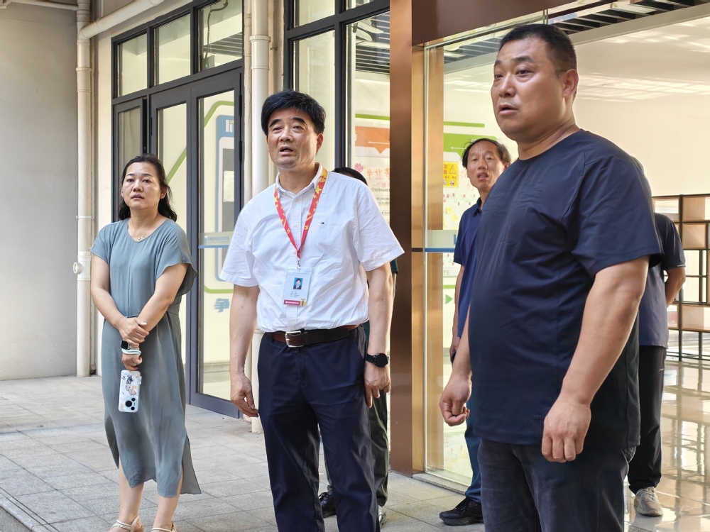 校领导赴溧阳基地检查防台风防汛...